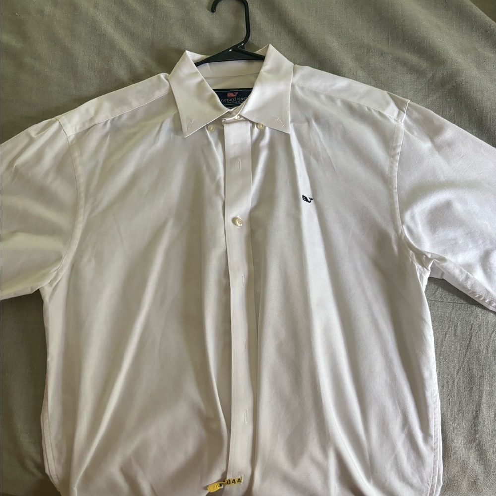 Vineyard Vines Men’s Medium Crispy White Whale Shirt Button Down